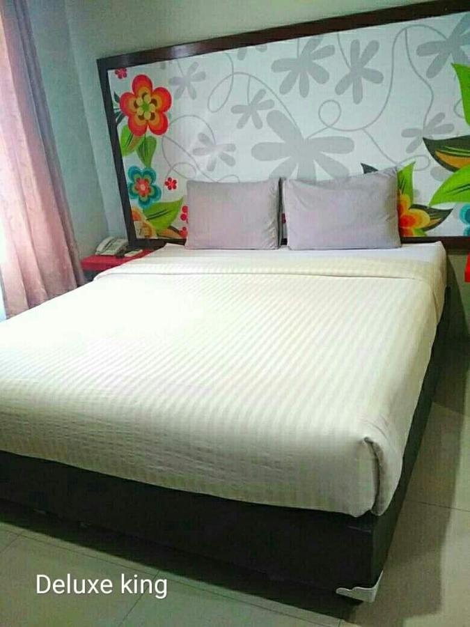 Hotel Syariah Grand Jamee Sunggal Exterior foto